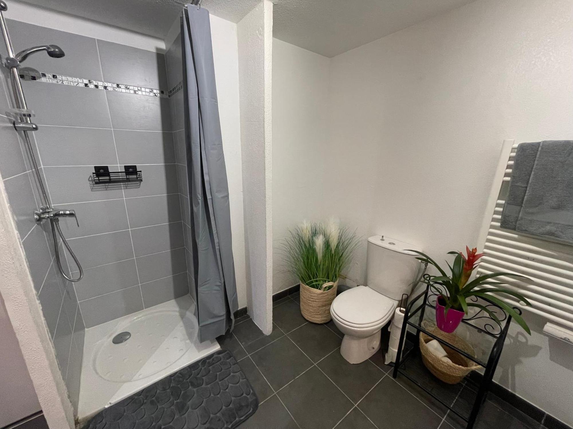 Appartement F2 Neuf Mauguio Exterior photo
